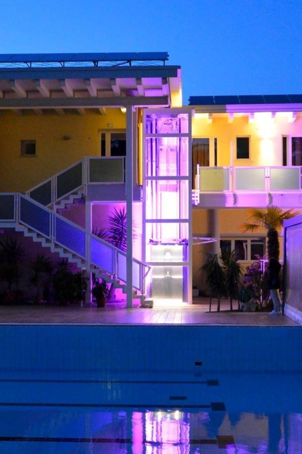 Hotel Alla Terrazza Бібіоне Екстер'єр фото